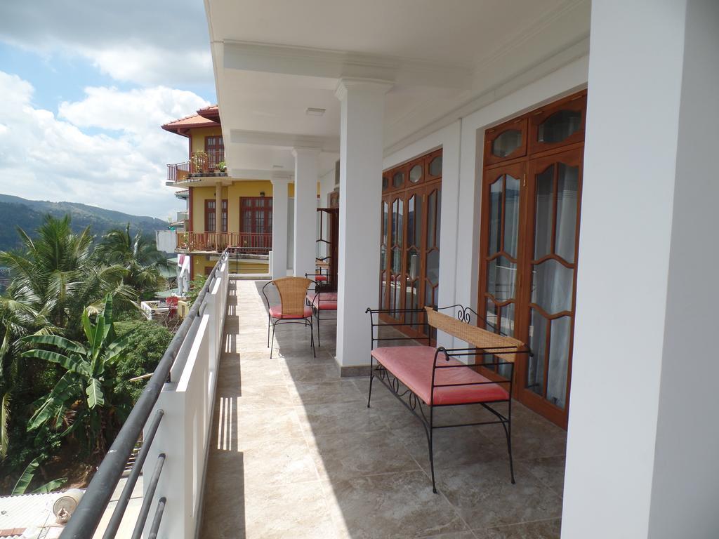 Kandyan Bluestar Villa エクステリア 写真