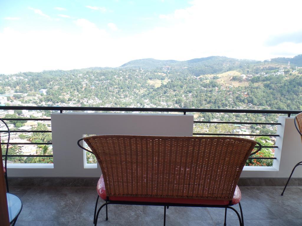 Kandyan Bluestar Villa エクステリア 写真